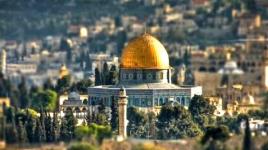 أجواء جميلة من باحة المسجد القدس