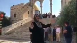 #شاهد: صرخات مرابطة في المسجد الأقصى.. شدوا الرحال يا عالم!!