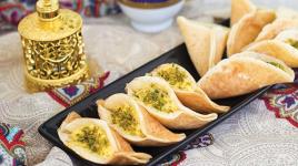 القطايف سيدة حلويات شهر رمضان 