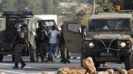 اعتقال شاب فلسطيني - صورة من الأرشيف 