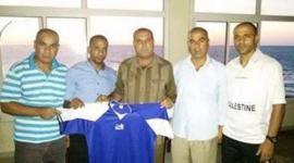 تقديم اللاعب أبو قينص