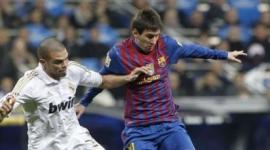 بيبي مدافع ريال مدريد الأسباني