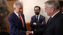 نتنياهو وايرولت