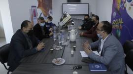 وفد من منتدى الإعلاميين يزور وكالة "فلسطين اليوم" ويهنأها بحلتها الجديدة وذكرى انطلاقتها الـ17