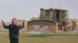 صورة أرشيفية- لتوغل لجرافات الاحتلال شرق خانيونس وتجريف أراضي المواطنين .jpeg