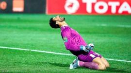 معاقبة حارس الأهلي بعد اشتباكه مع حكم المباراة