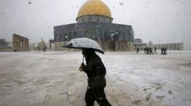 منظر جميل لتساقط الثلوج على القدس الشريفة