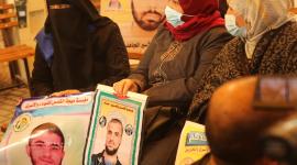 اعتصام اهالى الاسرى امام مقر الصليب الاحمر بغزة (4).JPG