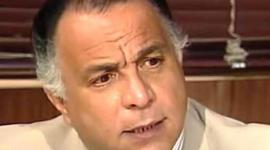 من هو عادل هاشم