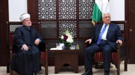 مفتي القدس يهاتف عباس ويهنأه بحول رمضان