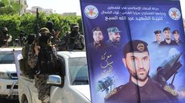 حشود كبيرة بدأت تتوافد للمشاركة في مهرجان "سيف القدس.. واقترب الوعد" على أرض ساحة السرايا     