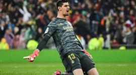 ريال مدريد يعلن تمديد عقد حارسه البلجيكي