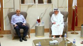 العمادي ويحيى السنور.jpg
