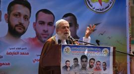 صلاة الجمعة أمام مقر الصليب الأحمر  تضامنًا مع الأسرى (20).JPG