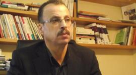 الكاتب عوض عبد الفتاح.jpg