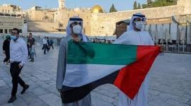 وفد إماراتي ومستوطنون يقتحمون المسجد الأقصى