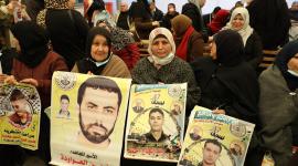 اعتصام اهالى الأسرى الأسبوعي أمام مقر الصليب الأحمر بغزة (8).JPG