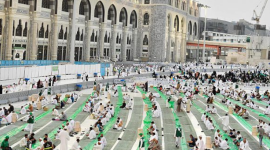 الافطار في الحرمين.PNG
