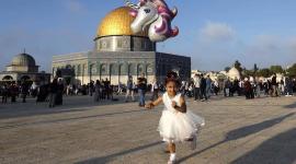 الاحتفال بالعيد في الأقصى.jpg