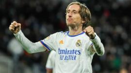 رسميا.. ريال مدريد يمدد عقد مودريتش