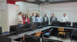 بنك فلسطين يقدم مجموعة أجهزة حاسوب لجامعة القدس