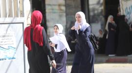 طلبة "التوجيهي" خلال توجههم لتقديم الامتحان الأول