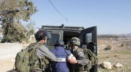 نادي الأسير: الاحتلال يعتقل 13 صحفيًا فلسطينيًا في سجونه