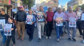 الجهاد تنظم وقفة تضامنية مع الأسيرين عواودة وريان في رام الله