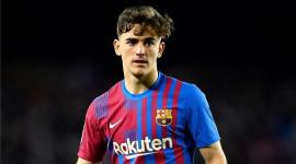 برشلونة يمدد عقد جافى رسميًا حتى 2026 بشرط جزائى مليار يورو