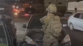 مواجهات.