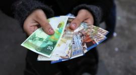 موعد صرف رواتب موظفي غزة عن شهر أغسطس بعد صرف رواتب المتقاعدين