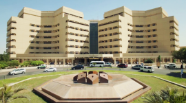 تفاصيل سبب اعفاء مدير جامعة الملك عبدالعزيز د. عبد الرحمن بن عبيد اليوبي من منصبه بأمر ملكي
