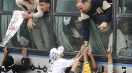 صفقة تبادل.PNG