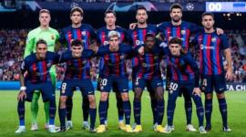 "تشافي" يعلن قائمة برشلونة للقاء مانشستر يونايتد غداً الخميس