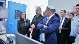 بن غفير خلال جولة في مستوطنات الغلاف.jfif