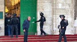 المسجد الأقصى هذا الصباح.. اقتحامات للمستوطنين واعتداءات على الحرائر والمعتكفين  (13).jpeg