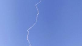 تجربة صاروخية.jpg