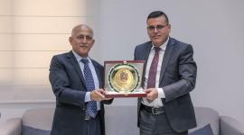 بلدية غزة تبحث مع مجموعة الاتصالات سبل تعزيز التعاون