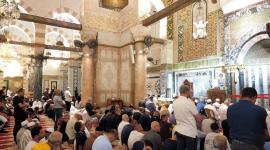 صلاة الفجر في الاقصى2.jpg