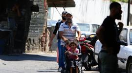نزوح عائلات فلسطينية