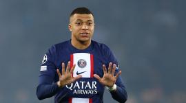 كيف ردت إدارة باريس على عرض الهلال المغريّ لشراء "مبابي"؟