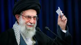 علي خامنئي