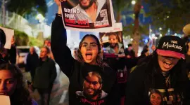 جانب من مظاهرة لأهالي الاسرى الاسرائيليين