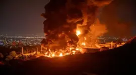 قصف على إيران