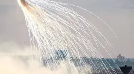 قصف بالفوسفور الأبيض