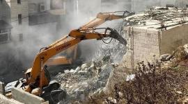 الاحتلال يهدم منشآت سكنية في الضفة والقدس