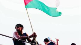يامال وعلم فلسطين
