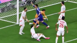 اليابان وتونس