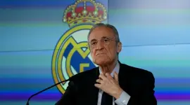 رئيس نادي ريال مدريد فلورنتينو بيريز