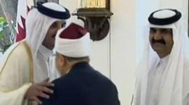 أمير قطر يستقبل الشيخ يوسف القرضاوي